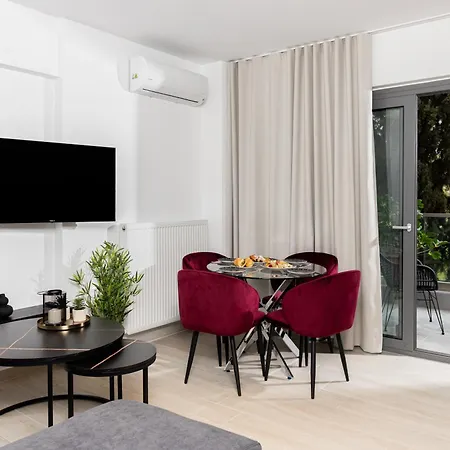 Velvet Luxury Near The Center By Binobi!