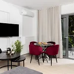 Velvet Luxury Near The Center By Binobi!