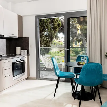 Velvet Luxury Near The Center By Binobi!